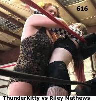 ThunderKitty vs Riley Mathews