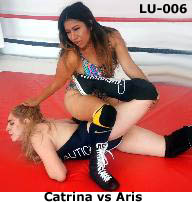 Luchadoras Catrina vs Aris